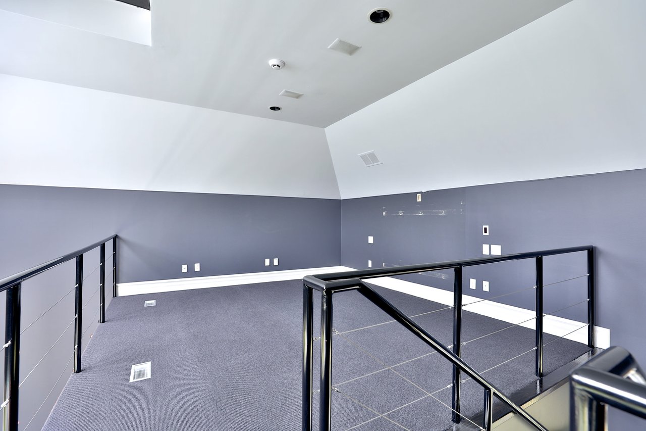 Iconic Bridle Path Estate