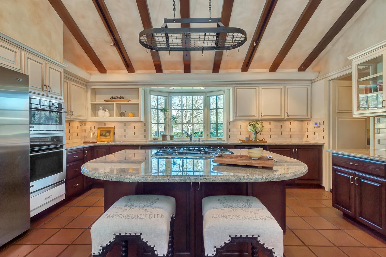 1265 Upper Happy Valley Rd
