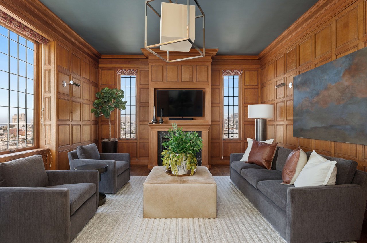 Grand Scale, Pre-War Apartment with North Bay Views