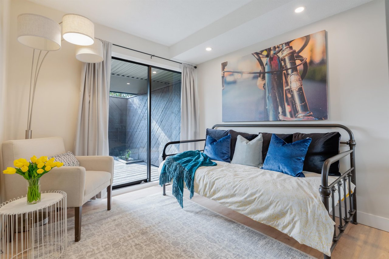 1-7305 Montecito Dr