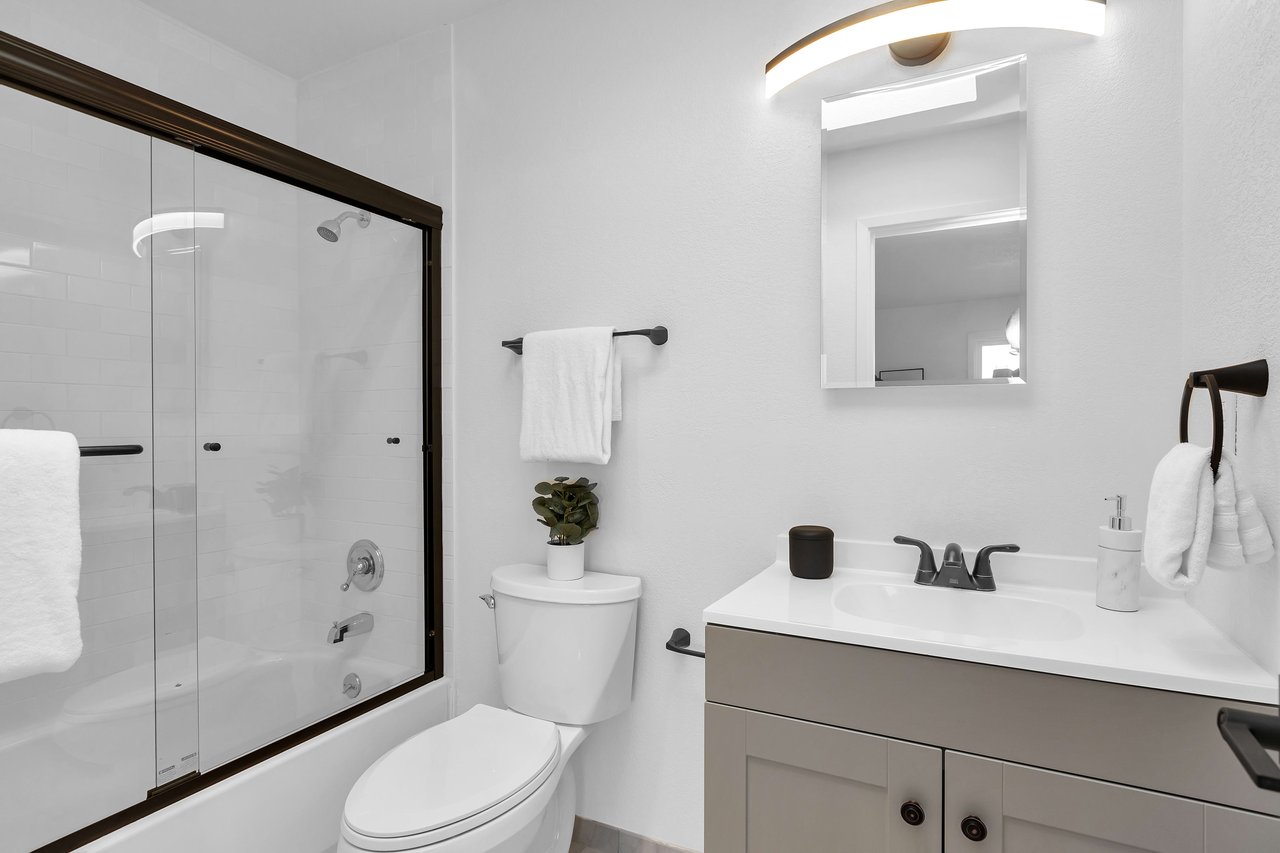 Golden Gate View Condominium