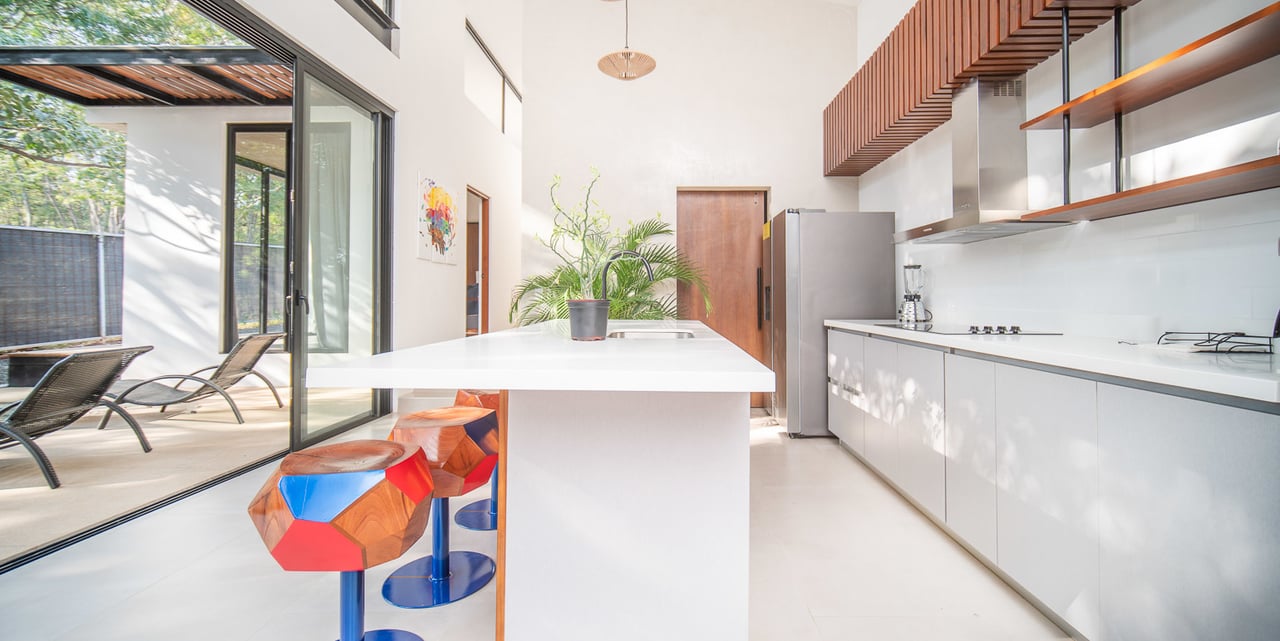 Tropical Contemporary Pool Home, Tamarindo, Guanacaste