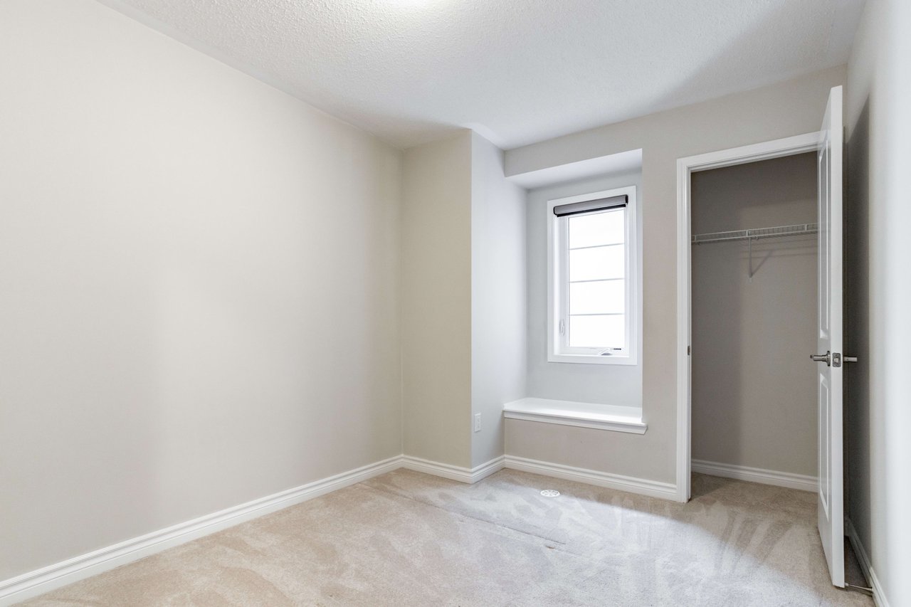 Townhome in Desirable Preserve Community!