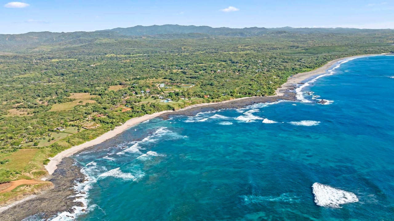 Multi Unit Apartment Complex, Tamarindo, Guanacaste