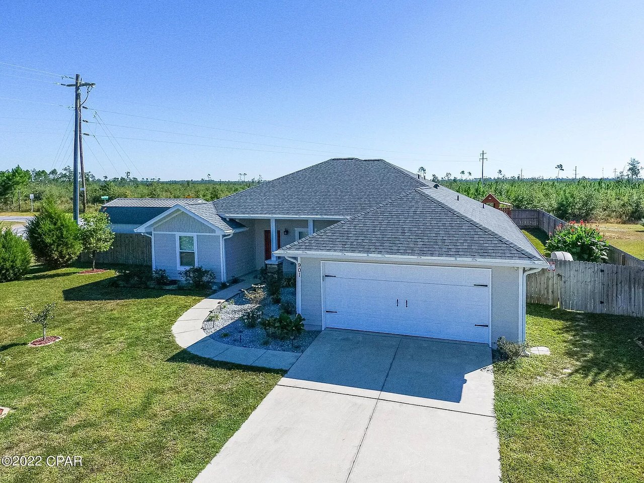 901 AMBER Way