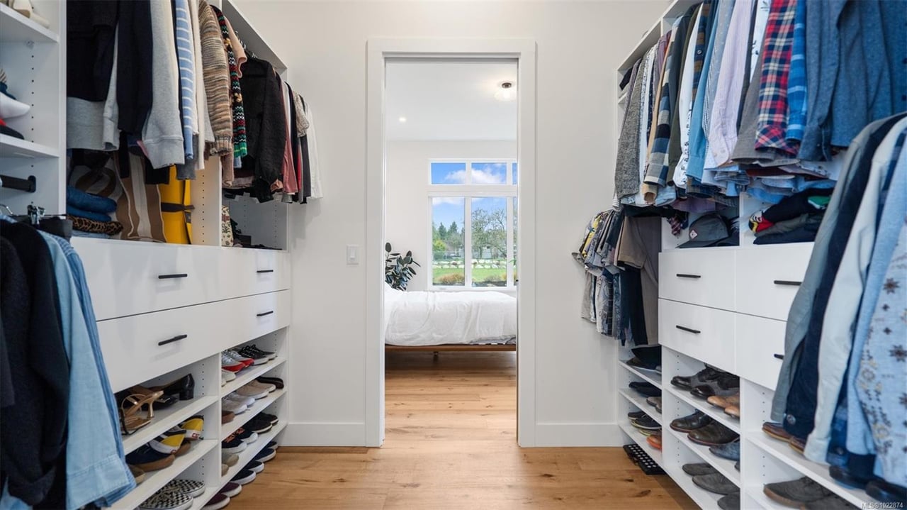 854 Birch Rd