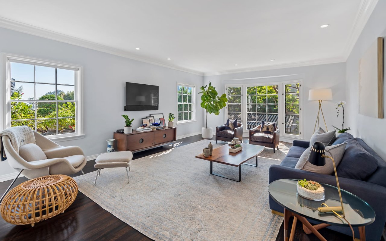 Katharine Hepburn Once Slept in This Hollywood Home, The Standard Moves Beyond Hotels, and More Real Estate News