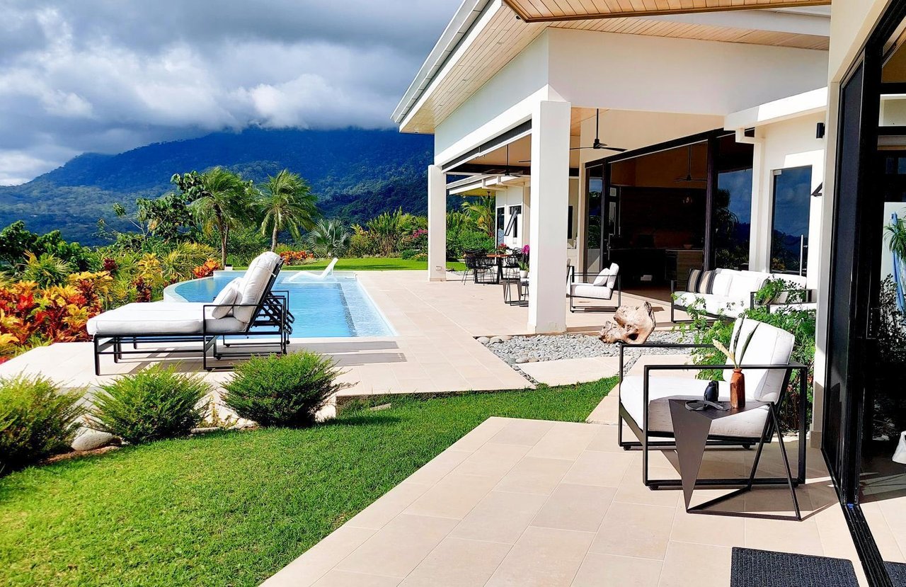 Elegant, Modern Ocean View Home on 2.75 Acres