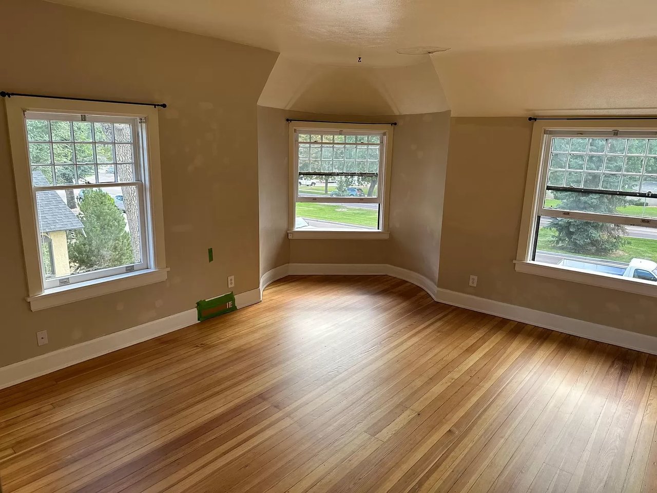 415 N CASCADE AVE, #4