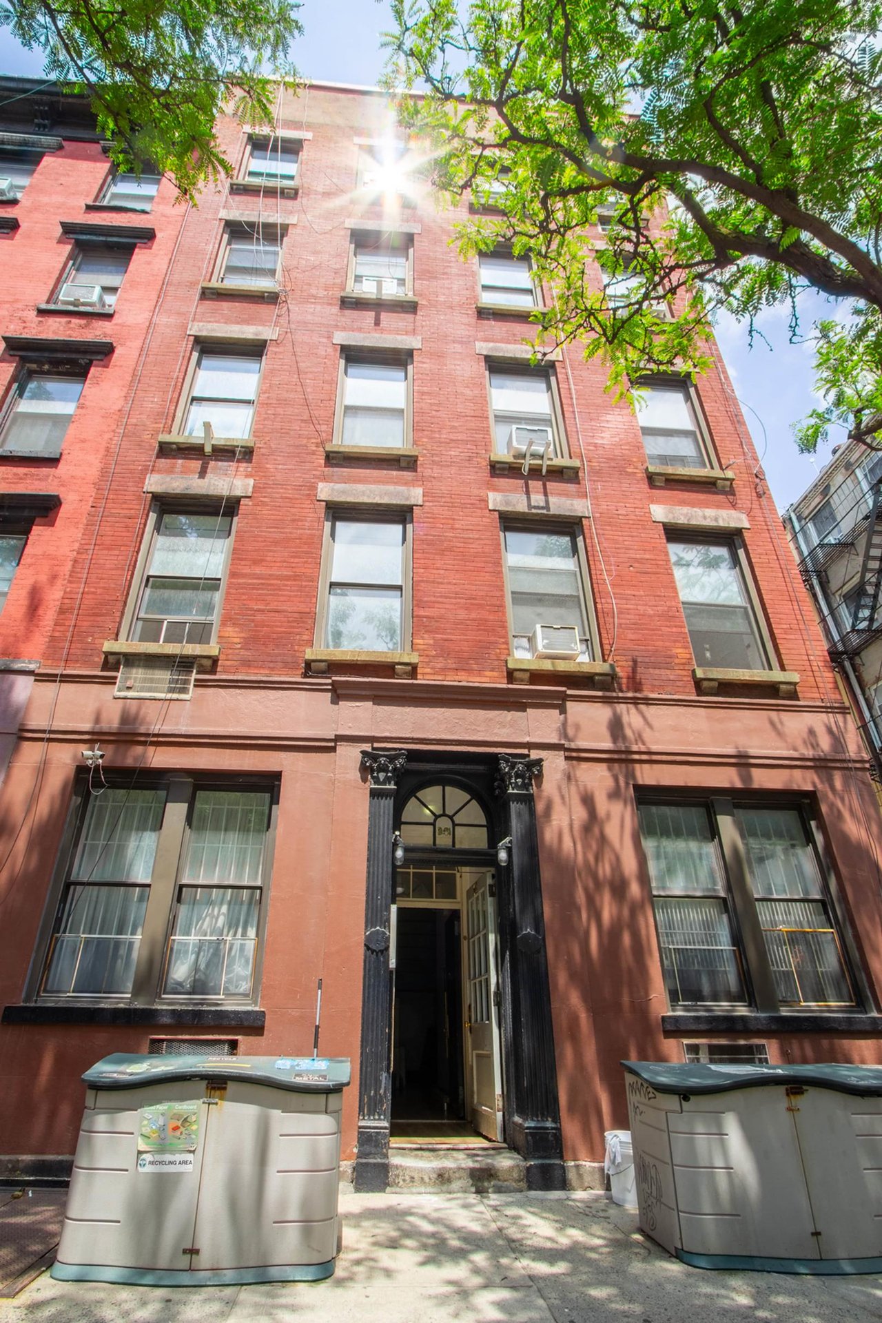 341 East 22nd Street, Apt 5-B
