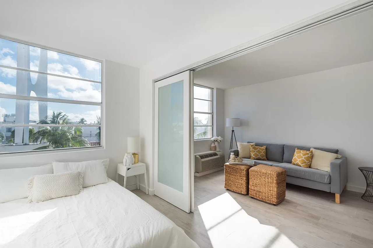 710 Washington Ave, #420