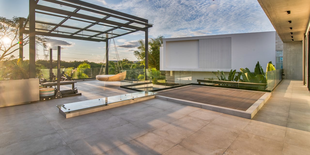 Contemporary Tropical Golf Estate, Santa Ana, San Jose