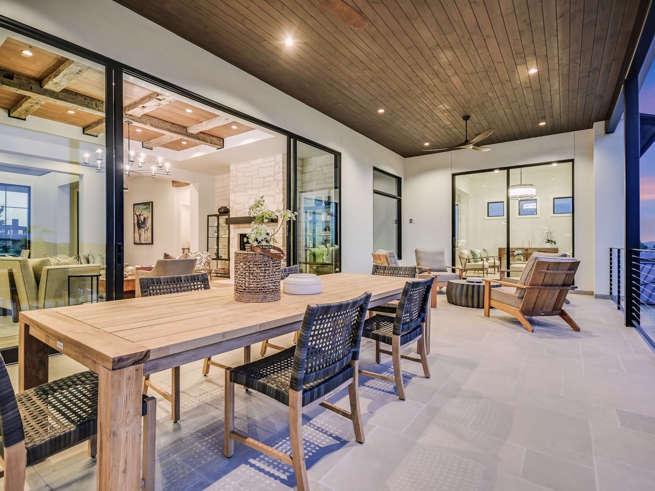 Alluring Amarra Masterpiece