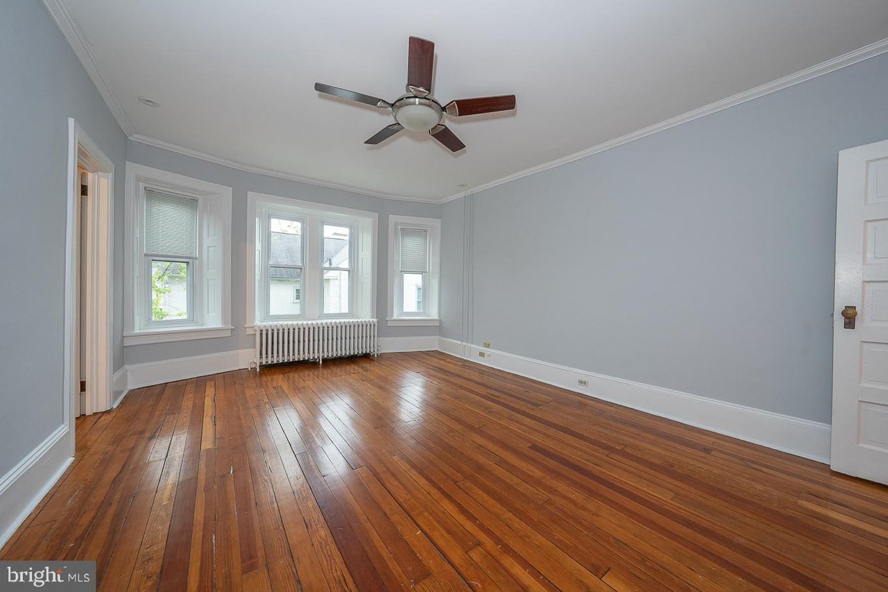 128 Poplar Ave