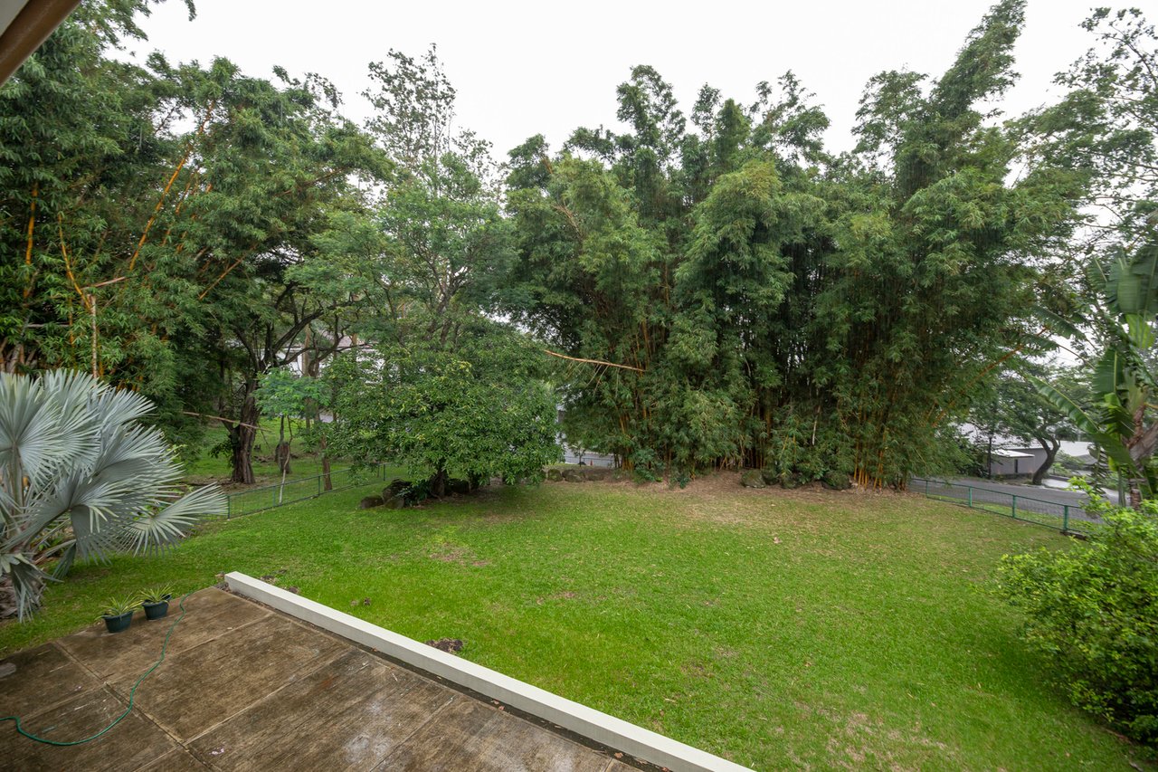 Modern Single Level Residence, Escazu, San Jose