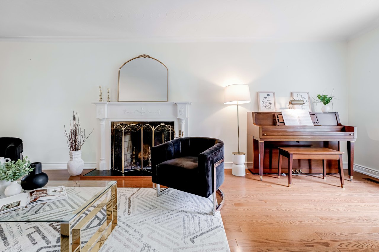 16 Henry Corson Pl