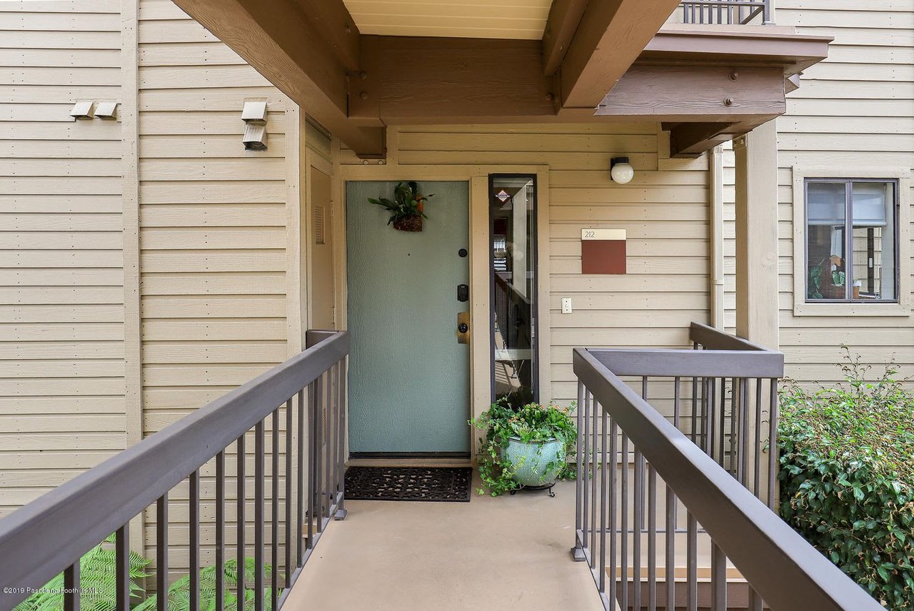835 S Lucerne Blvd, #212