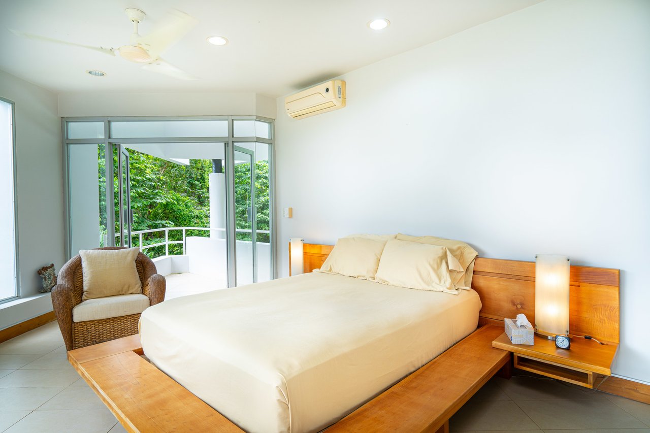 Modern Rainforest Estate, Manuel Antonio, Puntarenas