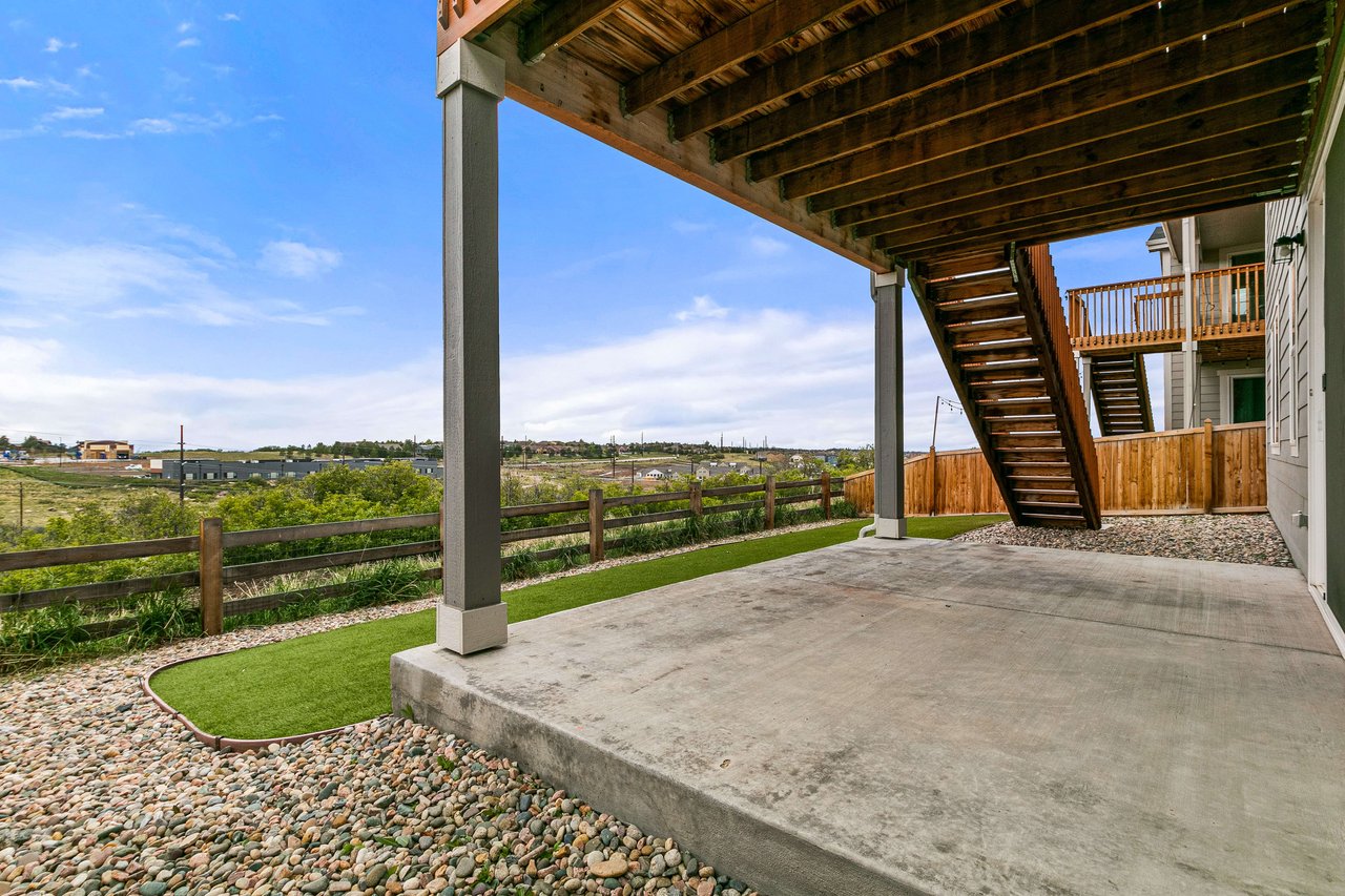 3635 White Rose Loop