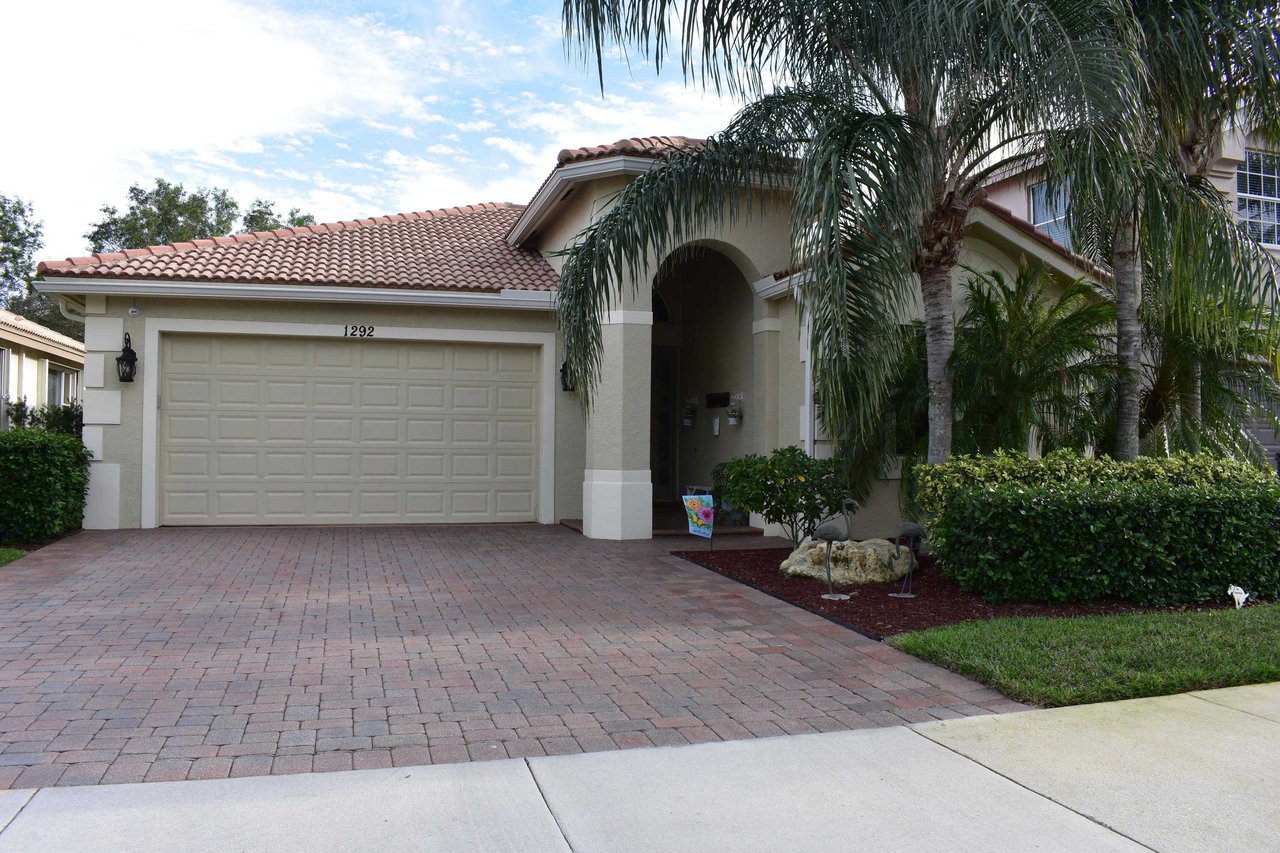 1292 Fleming Way