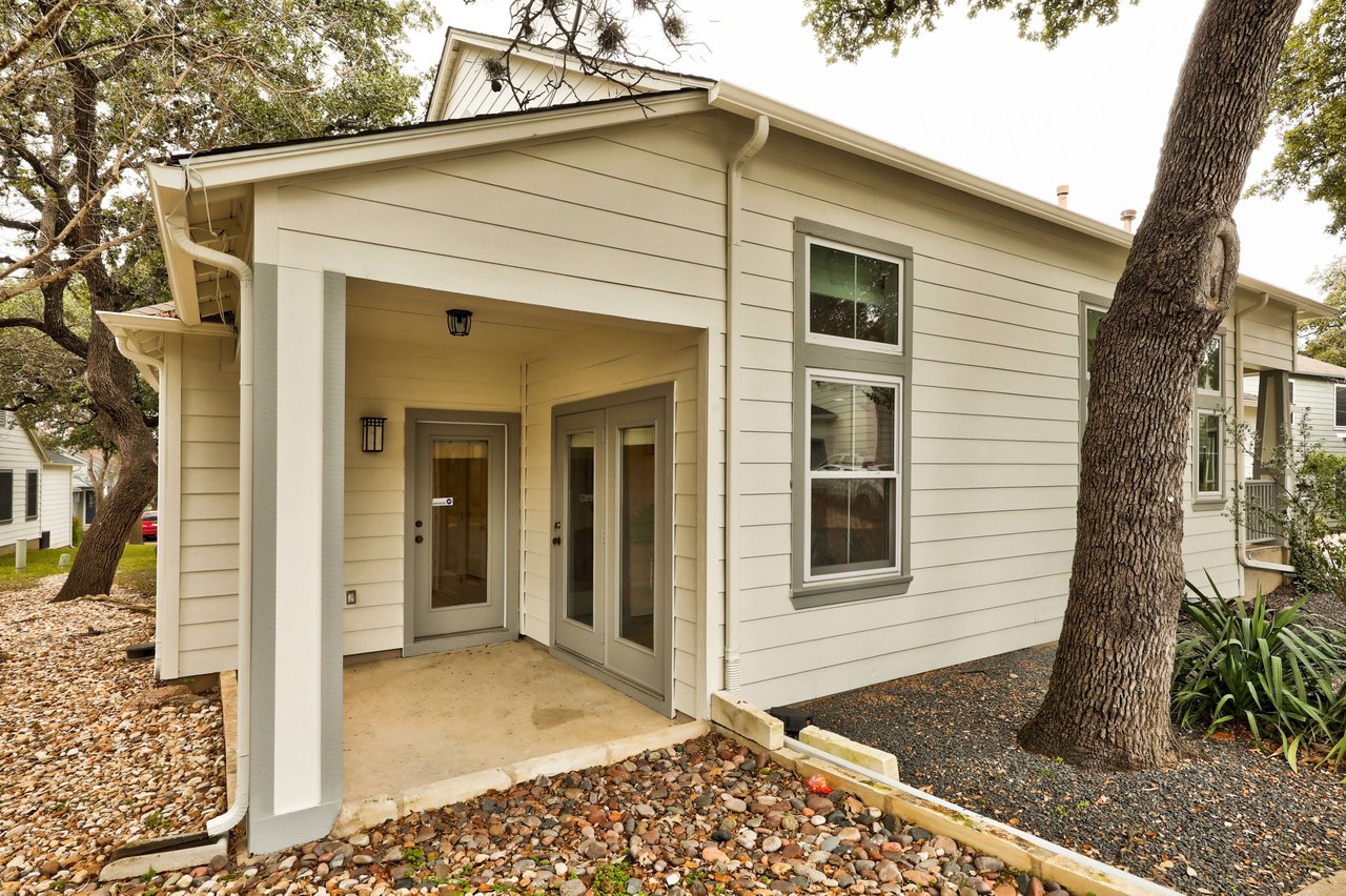 1011 Brodie St #27
