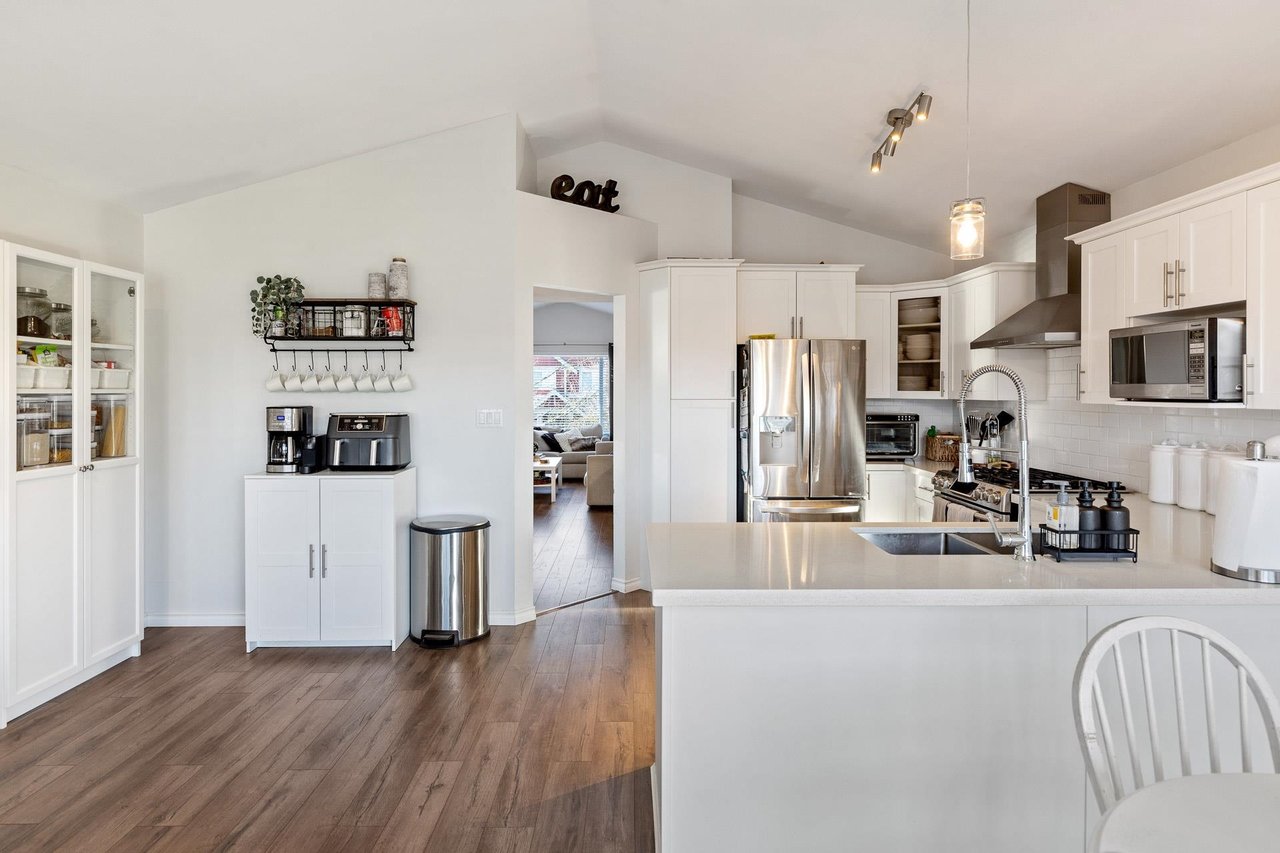 23756 Kanaka Wy