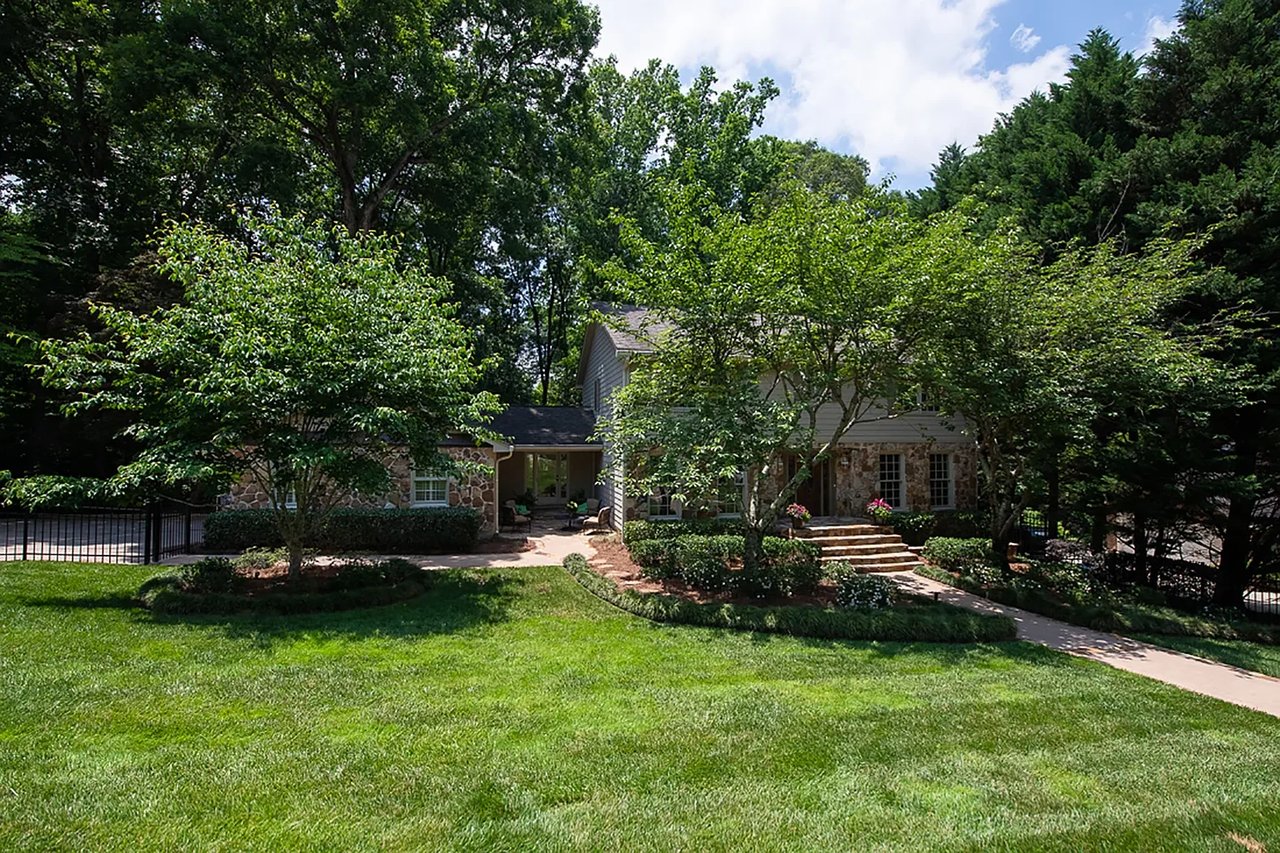 5264 Forest Springs Dr