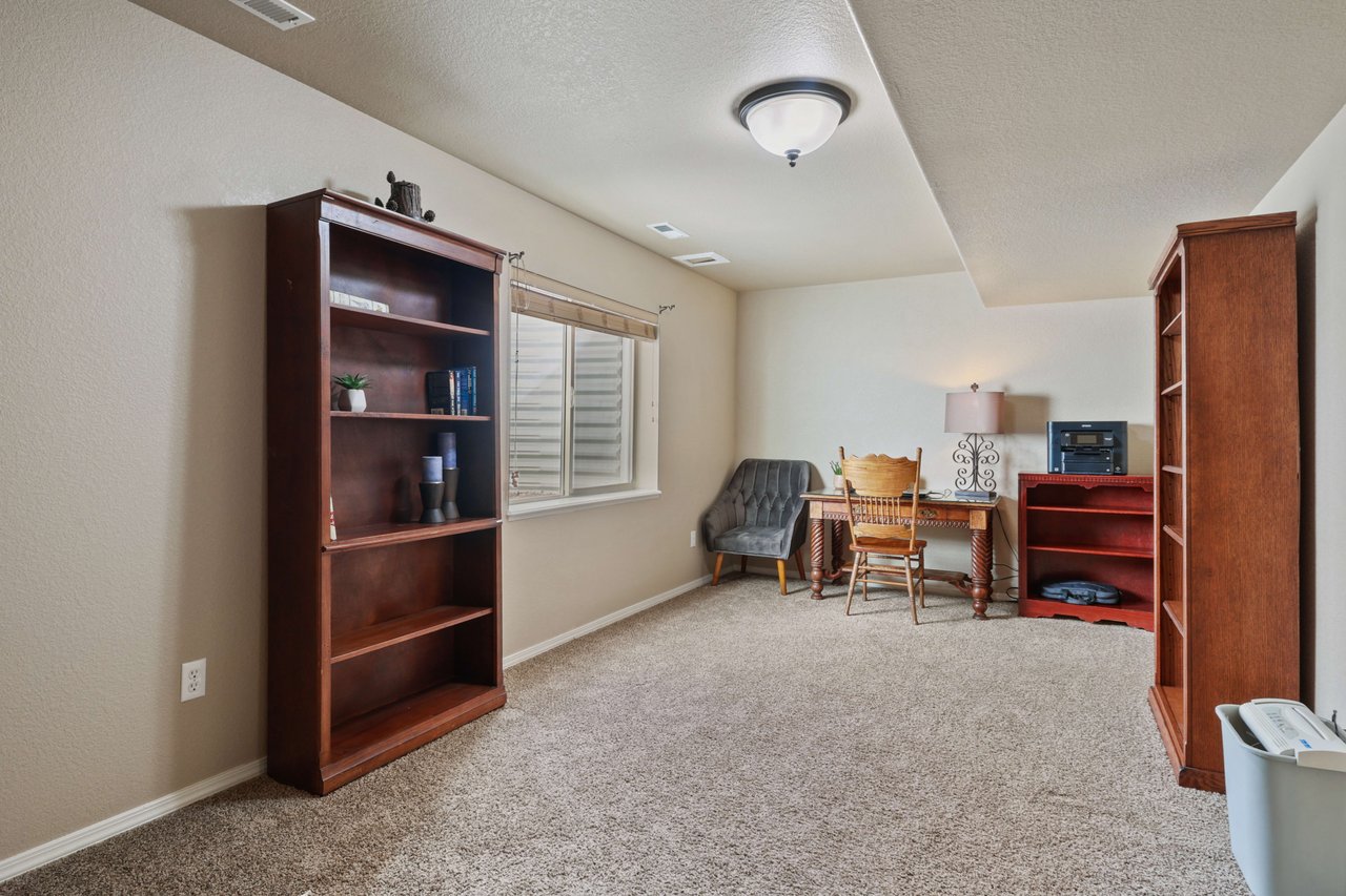 6435 Coyote Ridge CT, Colorado Springs, CO 80923