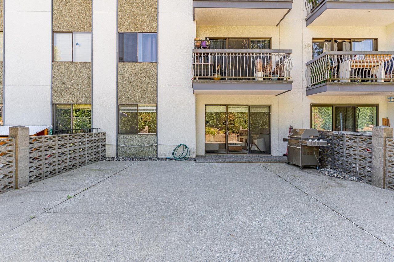 110-1045 Howie Ave