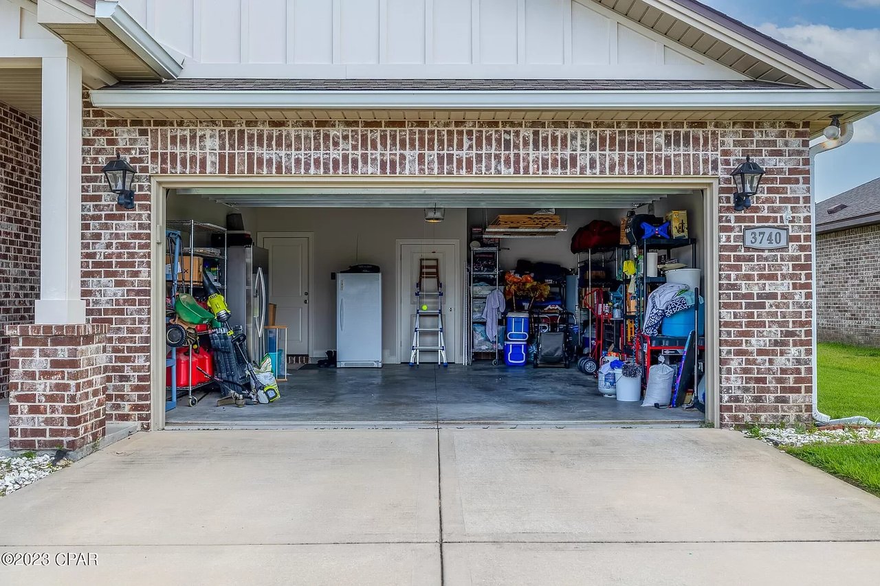 3740 CEDAR PARK Drive