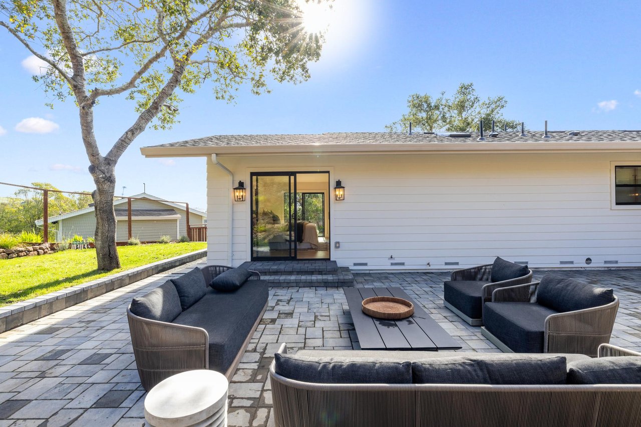 30 Garden Rock Road, San Anselmo