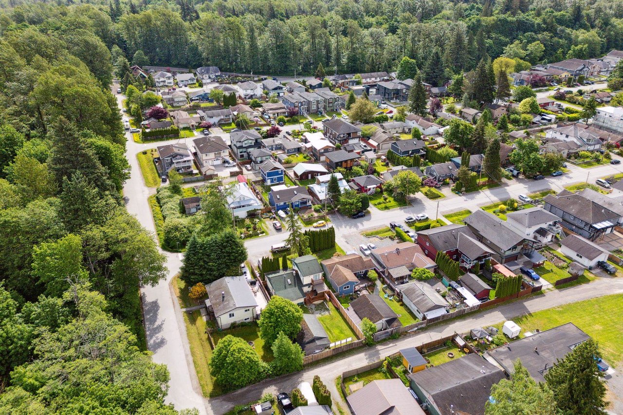 38891 Newport Road, Squamish