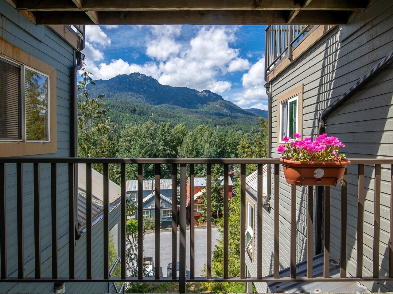 3-2158 Sarajevo Drive, Whistler