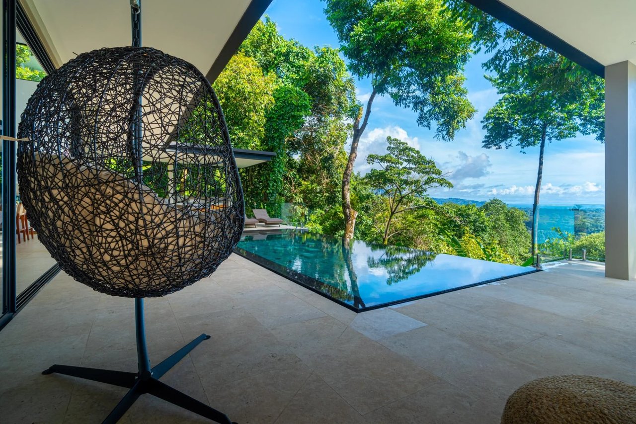 Whale Tail View Ridgetop Home, Uvita, Puntarenas