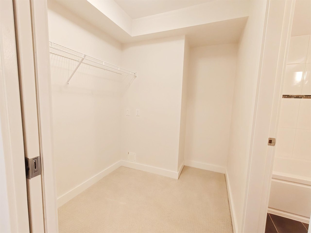 403 E 16th Ave