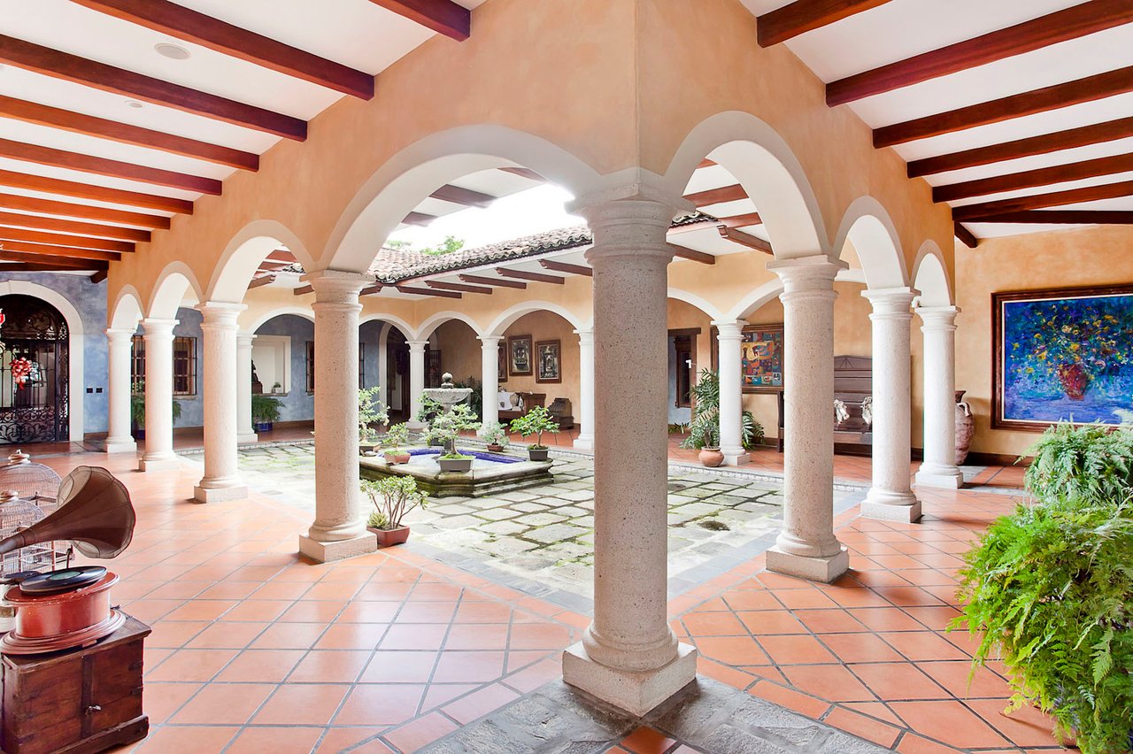 Colonial Equestrian Golf Estate, Heredia