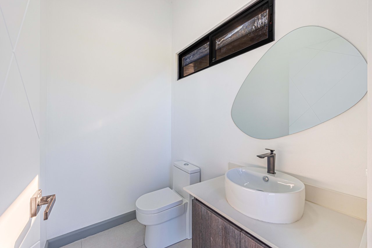 Casa Morfa: Brand New Home in Uvita's Premier Neighborhood