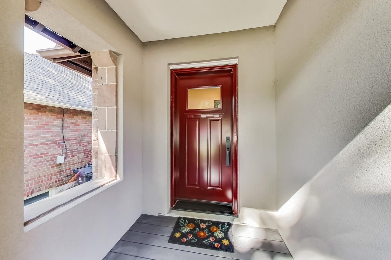 14 Armadale Avenue in Swansea Bloor West