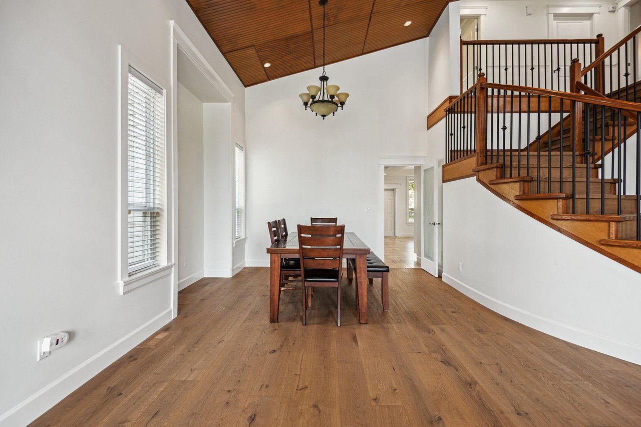 20307 98a Ave