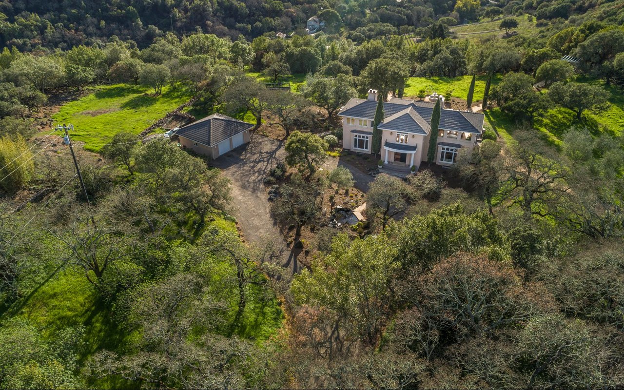 Lovall Valley Road, Sonoma