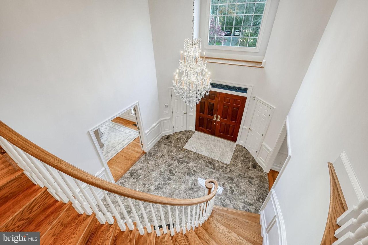 2607 Lasswade Lane