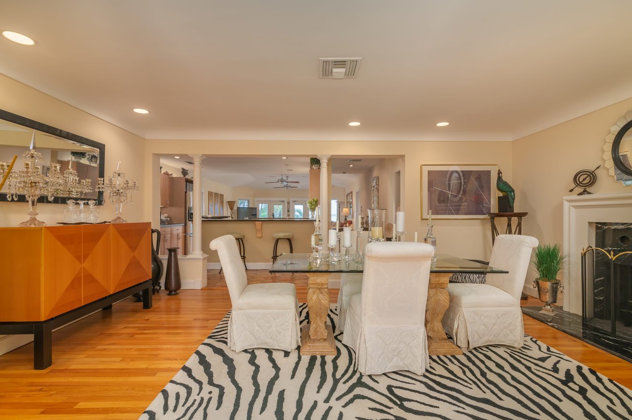Prestigious Address in Lido Shores