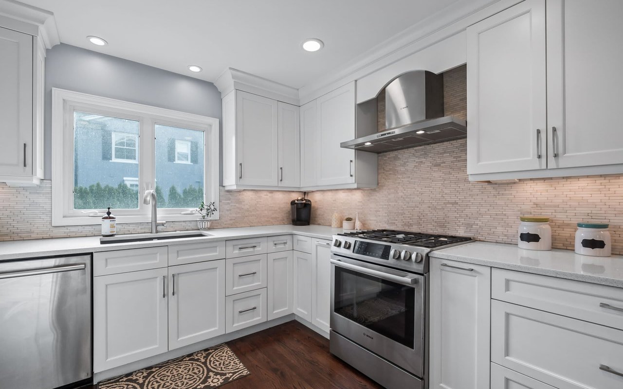 654 Hamilton Road