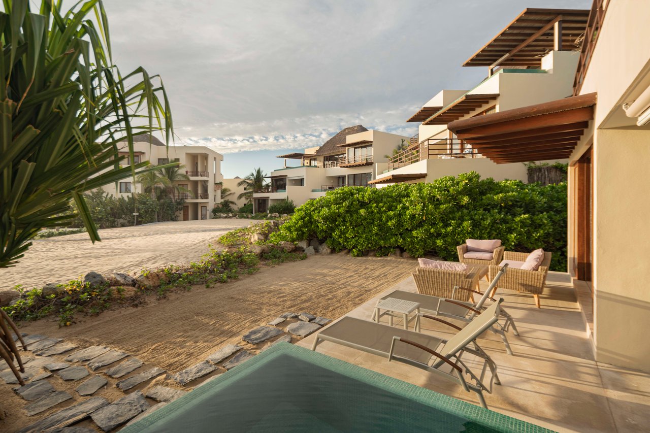 Marea Beachfront Villas B7