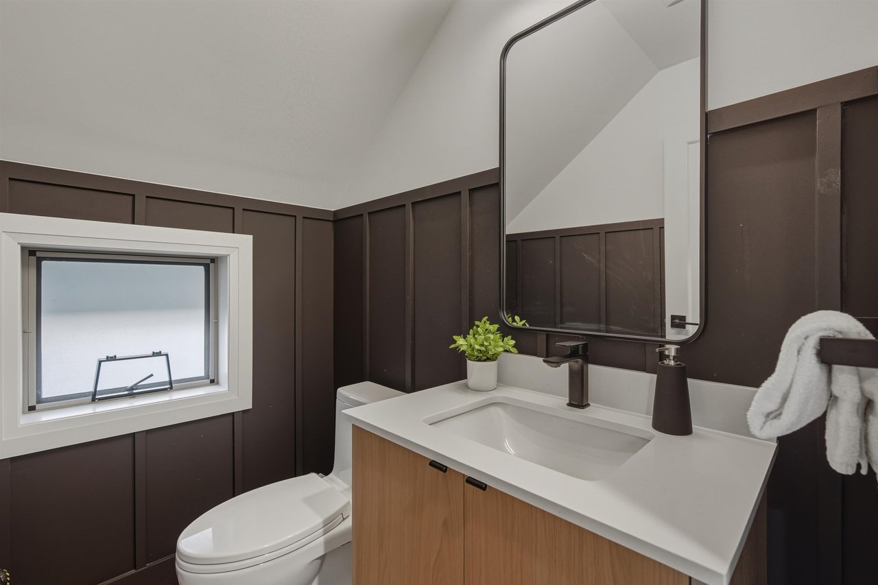 4813 Casabella Cres