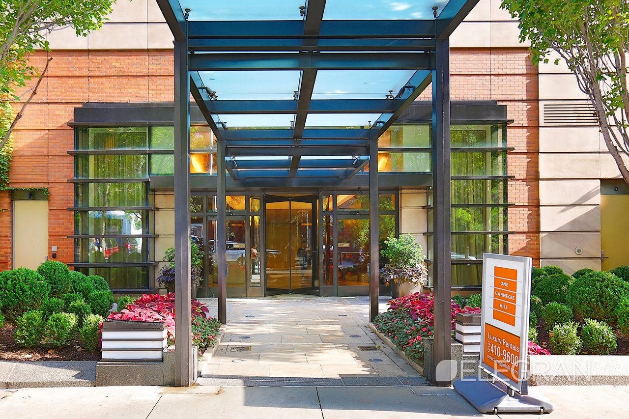 One Carnegie Hill