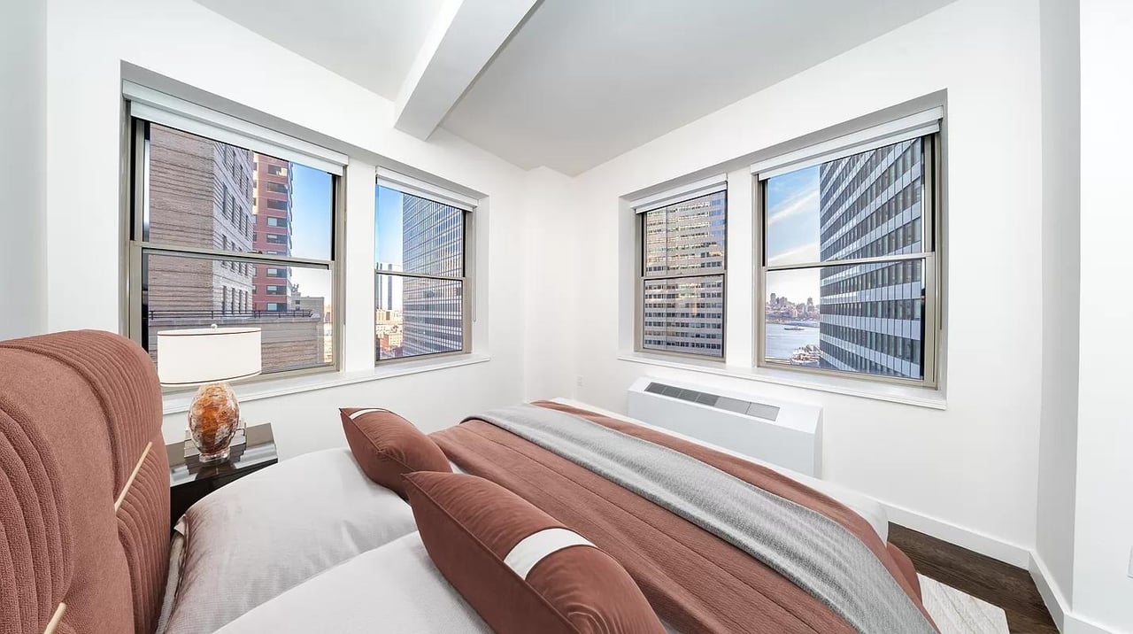 116 John Street, Apt 1806