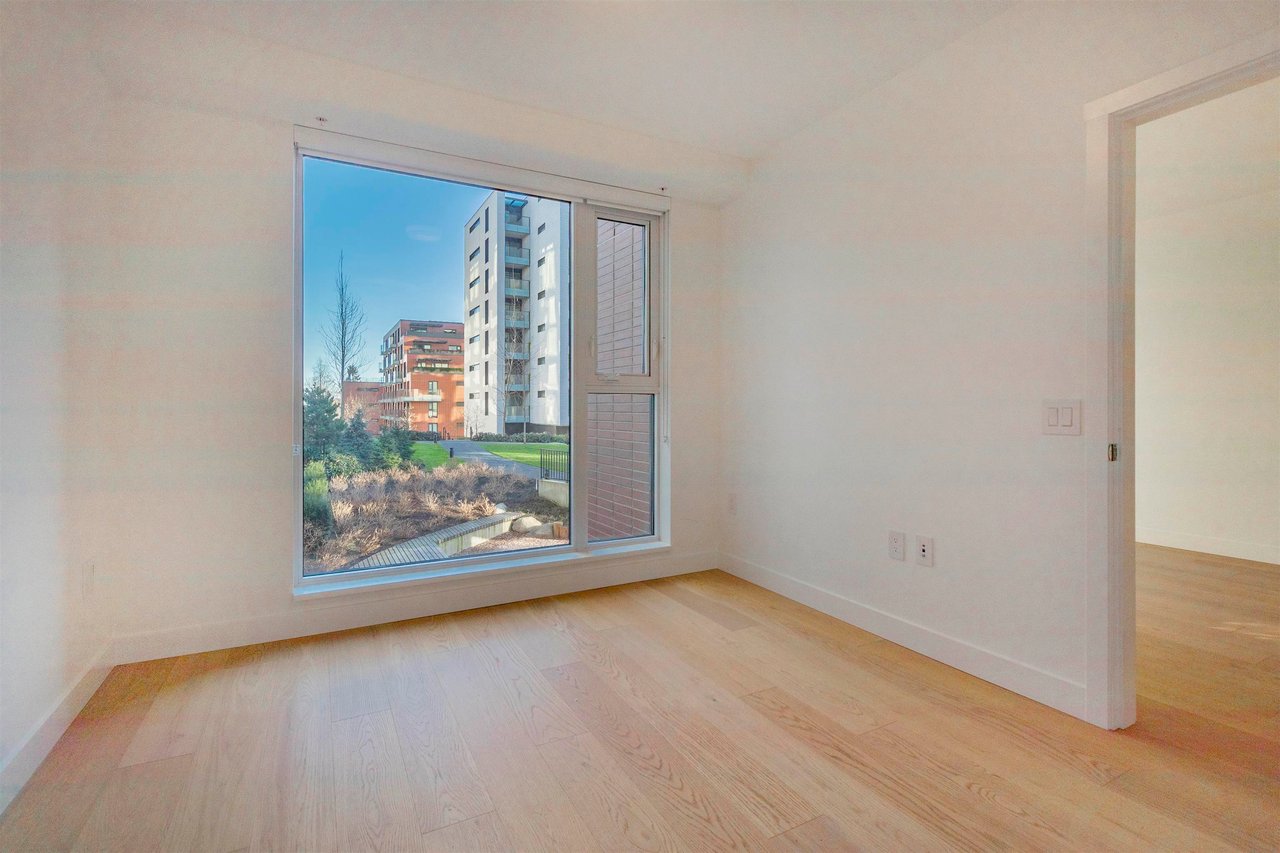 316-7128 Adera St