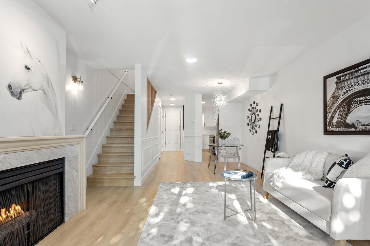 115-1570 Prairie Ave