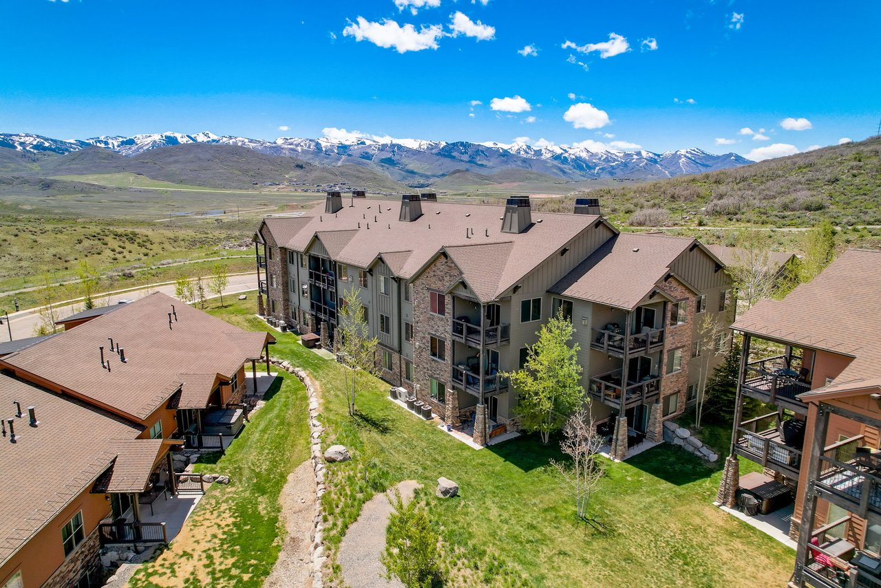 1291 W Black Rock Trail #H